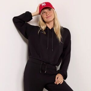NWT Spanx AirEssentials Cropped Hoodie Black